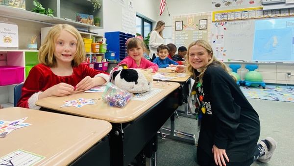 Mars Elementary students make different holiday crafts to celebrate the holidays around the world.