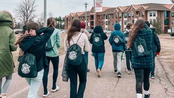 Students are walking around campus.