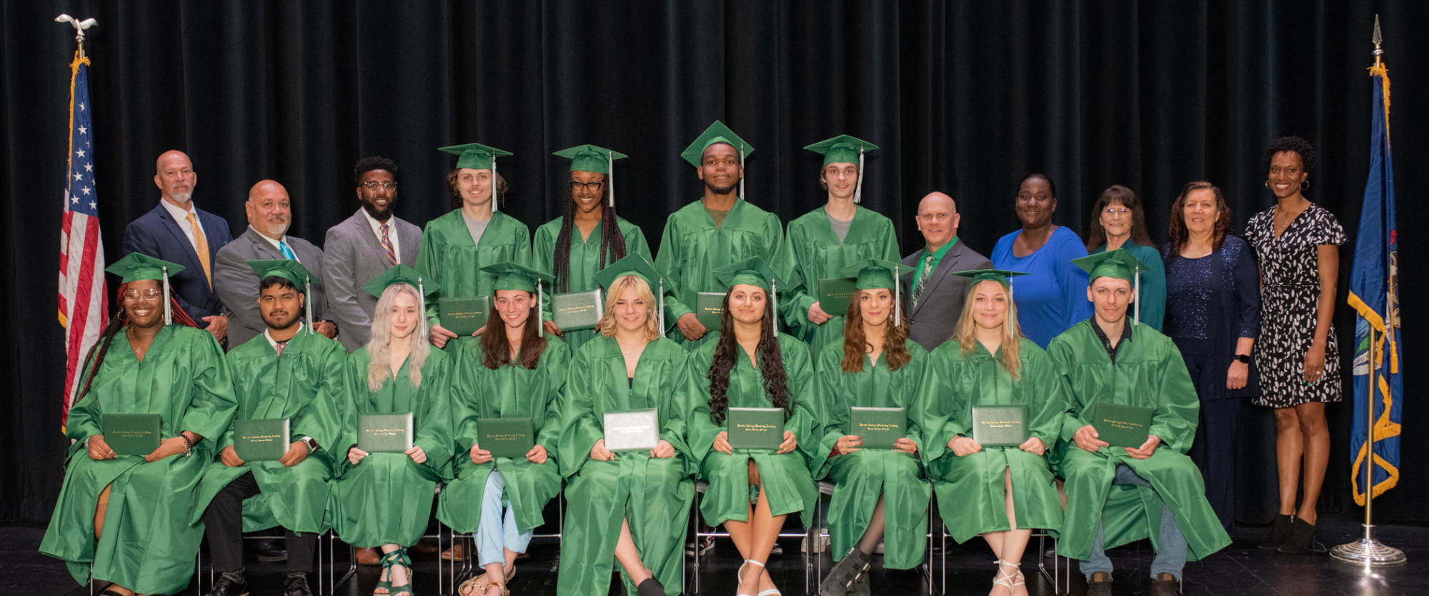 Class of 2023 Discovery Graduates